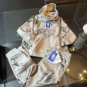 Zara NBA TM SWEATSHIRT and Plush Sweatpants Set